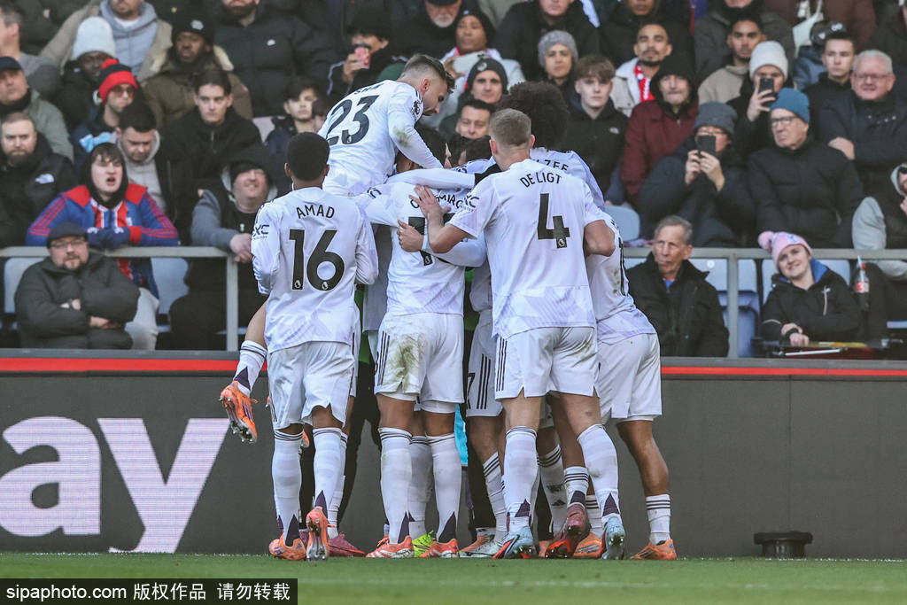 什么是“社交性博彩”？解析亲友聚会中的小额博弈如何影响家族关系。（解读社交性博彩：亲友聚会中的小额博弈如何影响家族关系）